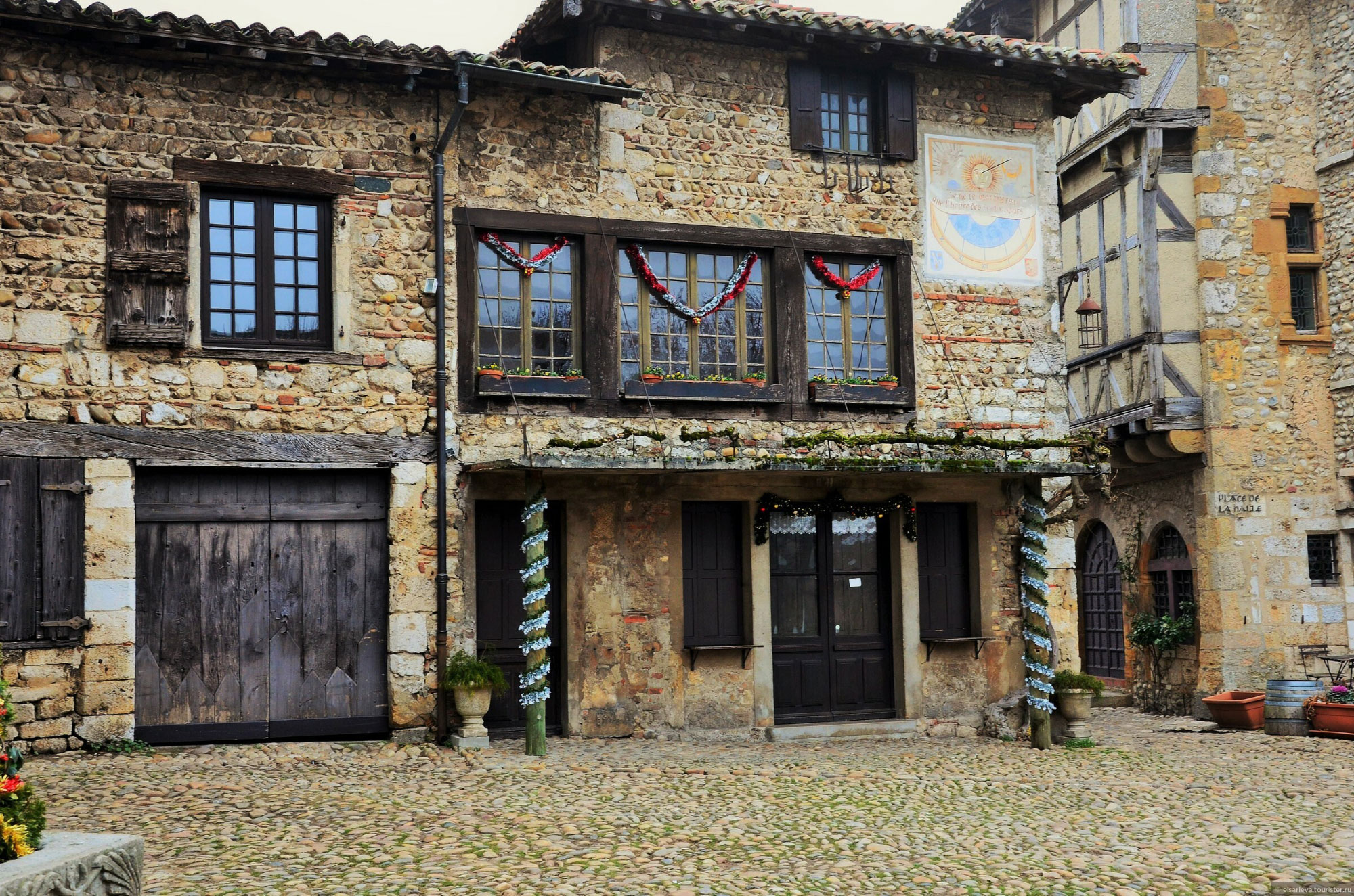 Perouges